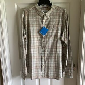 Men’s Columbia button down shirt. NWT